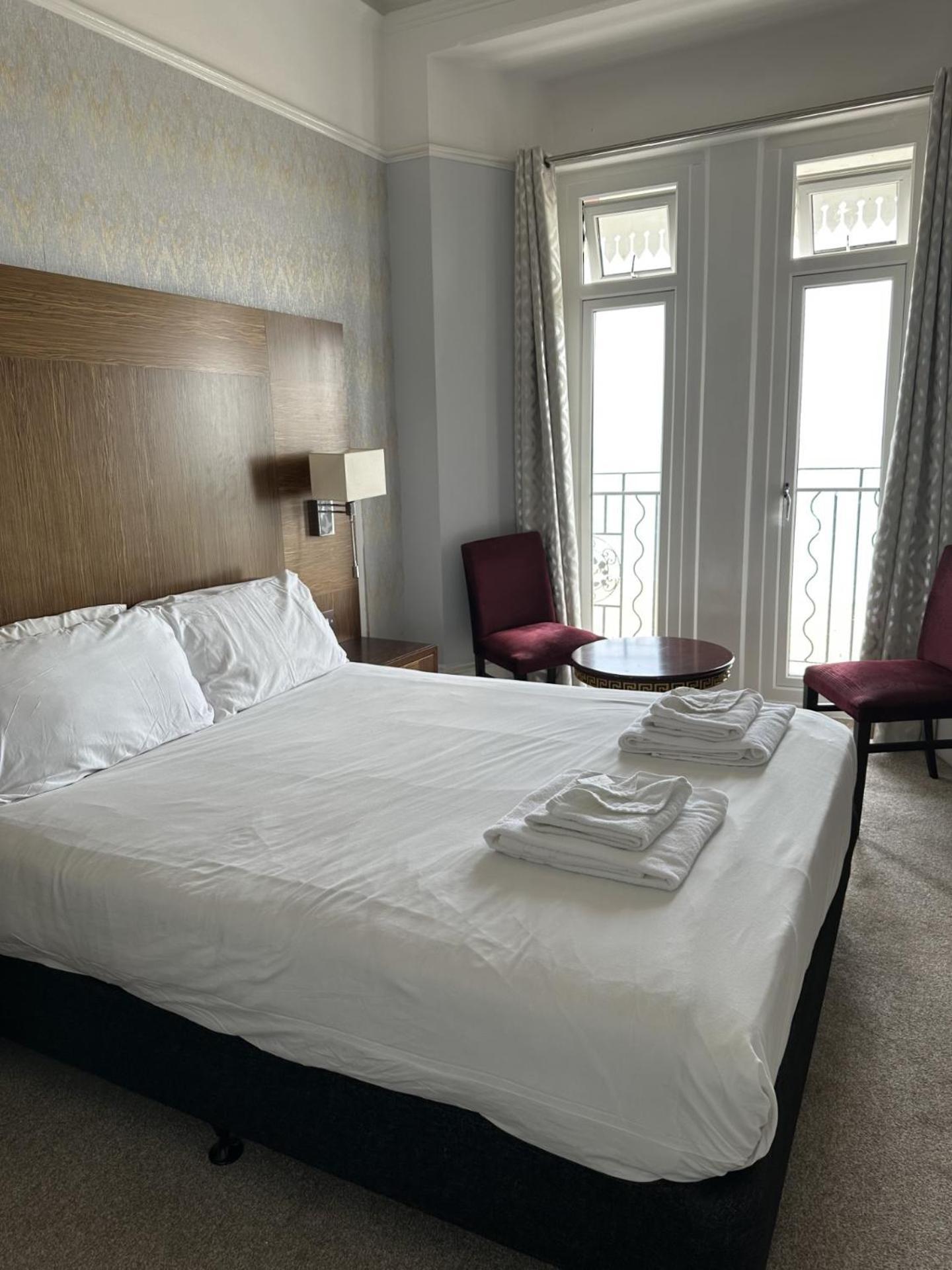 Glastonbury Hotel イーストボーン エクステリア 写真